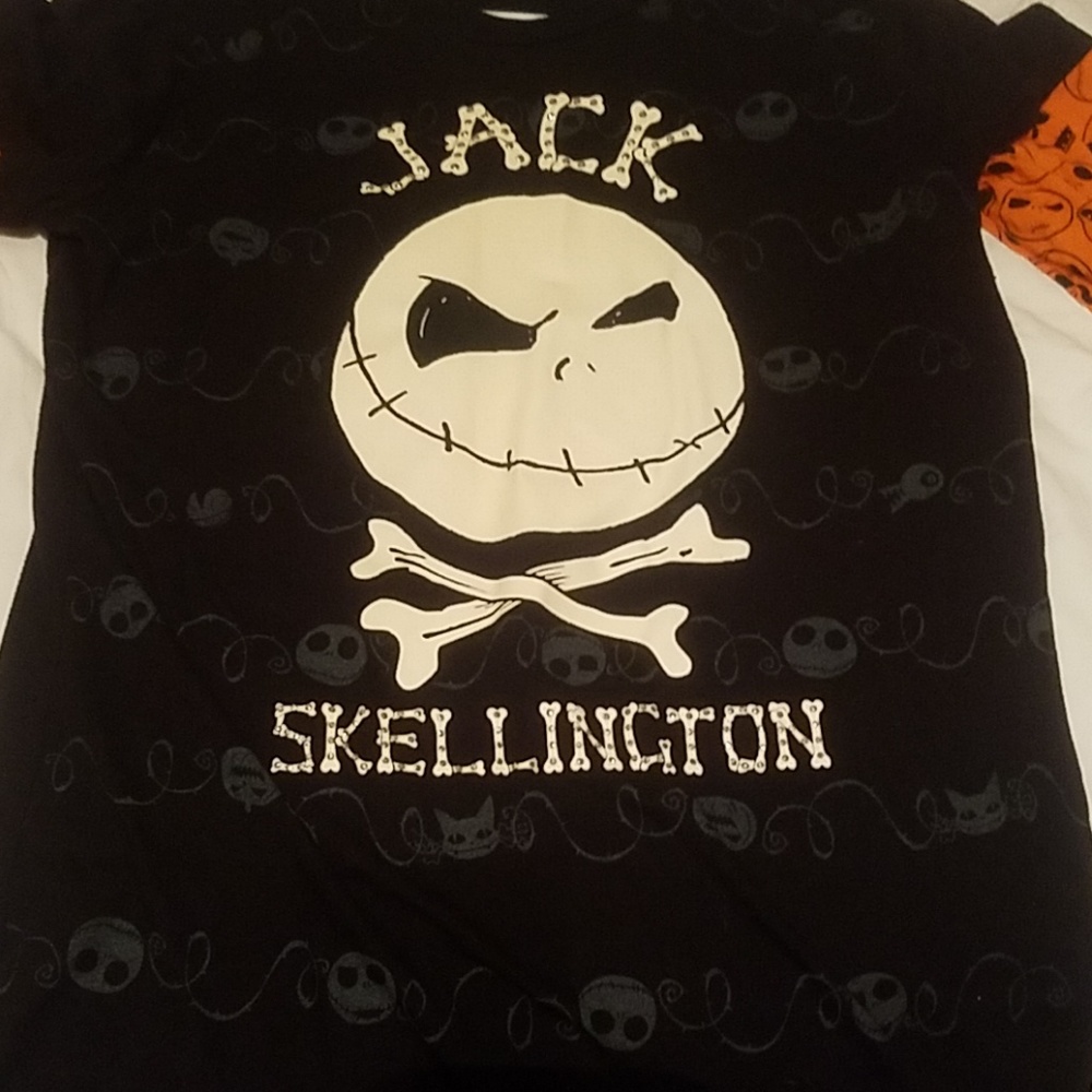 Long sleeve tee